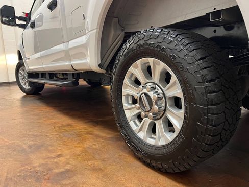 Used 2021 Ford F250 XLT AWD/4WD image 39