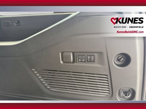 New 2026 GMC Yukon XL AT4 Ultimate w/ LPO, Floor Liner Package AWD/4WD image 41