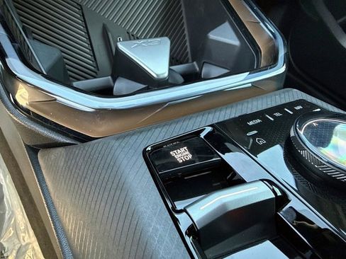 New 2026 BMW X3 xDrive30 w/ Premium Package image 30