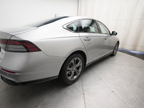 Used 2024 Honda Accord EX-L image 35
