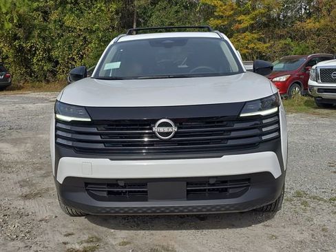 New 2026 Nissan Kicks SV w/ SV Premium Package image 3