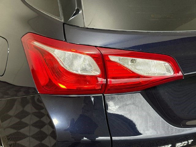 Used 2020 Chevrolet Equinox LT w/ LPO, Chrome Package FWD image 35