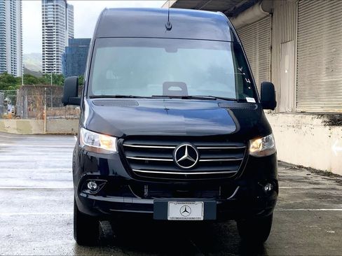 New 2026 Mercedes-Benz Sprinter 2500 image 3
