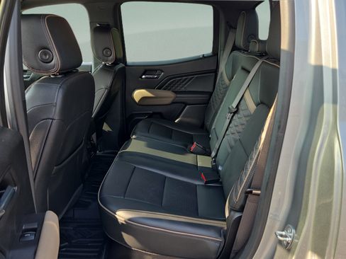 Certified 2023 GMC Canyon Denali AWD/4WD image 10