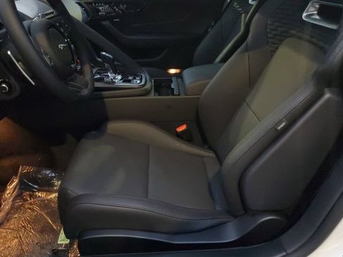 Used 2024 Jaguar F-TYPE Coupe AWD image 12
