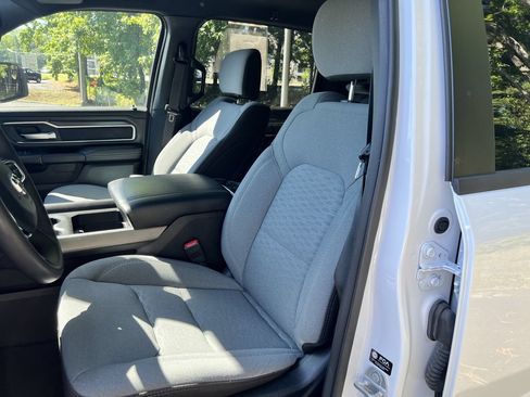 Certified 2025 RAM 1500 Big Horn AWD/4WD image 16