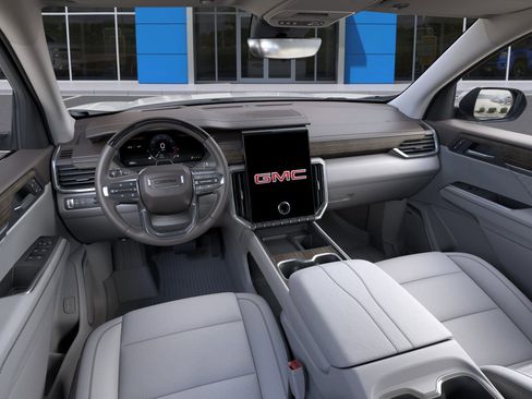New 2026 GMC Acadia Denali w/ Super Cruise Package FWD image 16