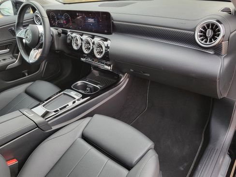 Used 2024 Mercedes-Benz CLA 250 4MATIC image 15