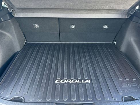 Certified 2019 Toyota Corolla XSE FWD image 18
