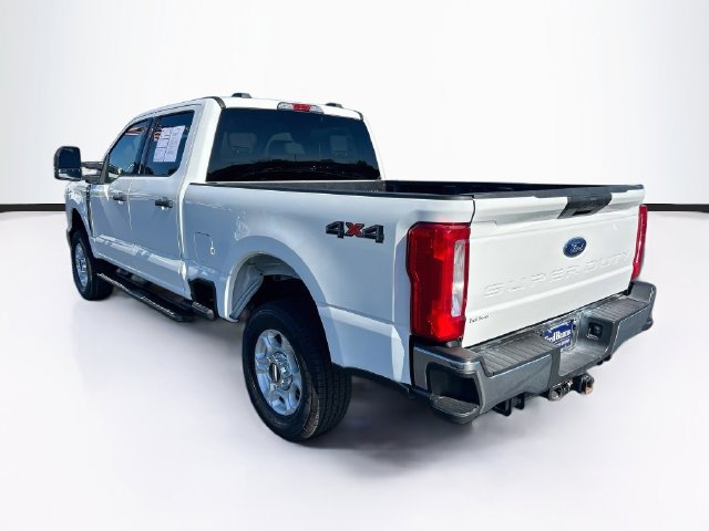Certified 2025 Ford F250 XLT w/ Snow Plow Prep Package AWD/4WD image 6
