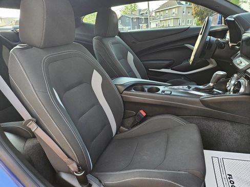 Used 2019 Chevrolet Camaro SS w/ LPO, Camaro Insignia Package image 23