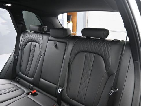Certified 2023 BMW X5 M50i w/ Executive Package image 31