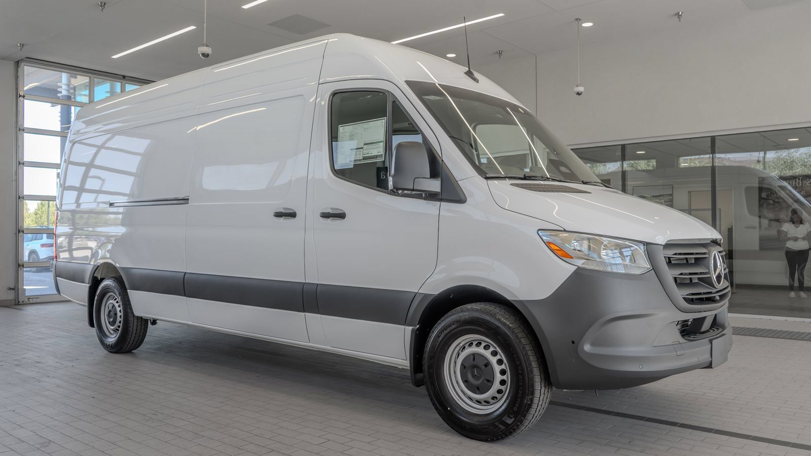 Used 2026 Mercedes-Benz Sprinter 2500 image 12