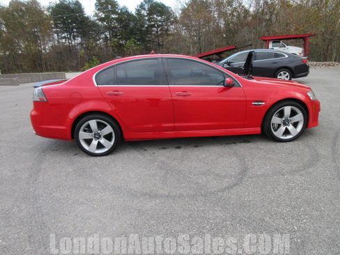 Used 2009 Pontiac G8 GXP image 6