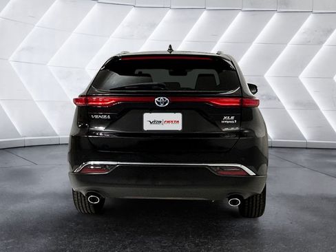 Used 2021 Toyota Venza XLE w/ Softex Package AWD/4WD image 3