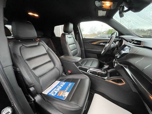 Used 2021 Chevrolet TrailBlazer ACTIV w/ Technology Package AWD/4WD image 11
