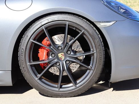 Used 2017 Porsche 718 Cayman image 37