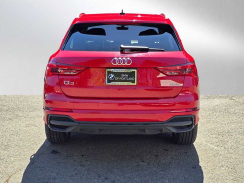 Used 2025 Audi Q3 2.0T Premium AWD/4WD image 4