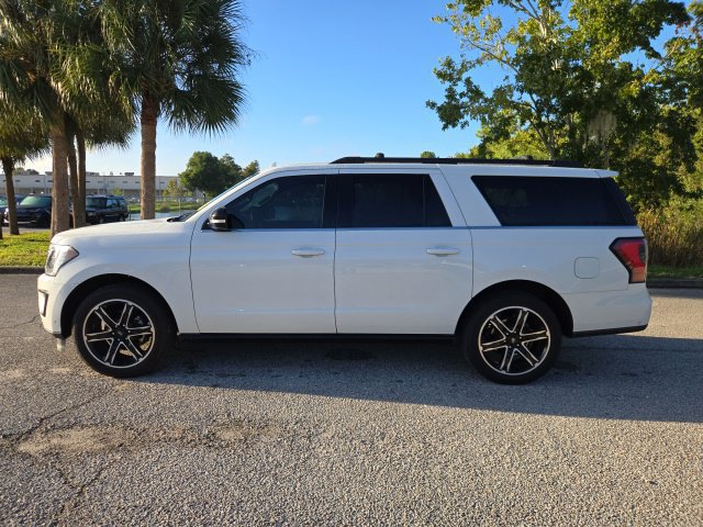 Used 2020 Ford Expedition Max Limited w/ Equipment Group 303A RWD image 2