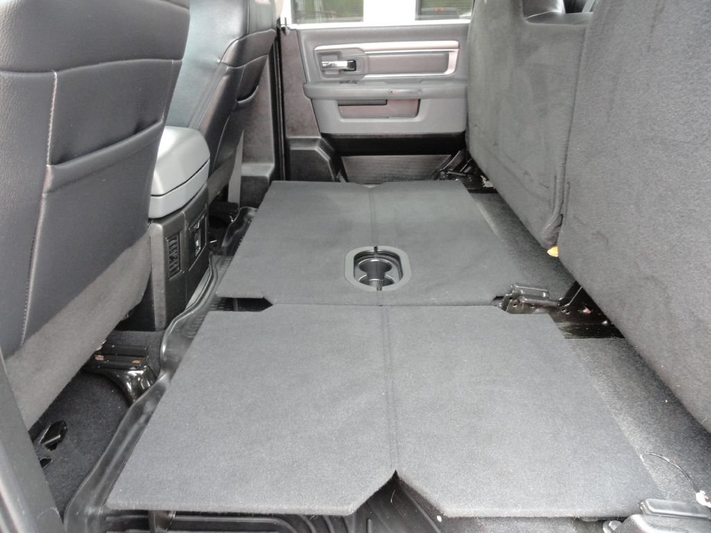 Used 2019 RAM 1500 Lone Star AWD/4WD image 13