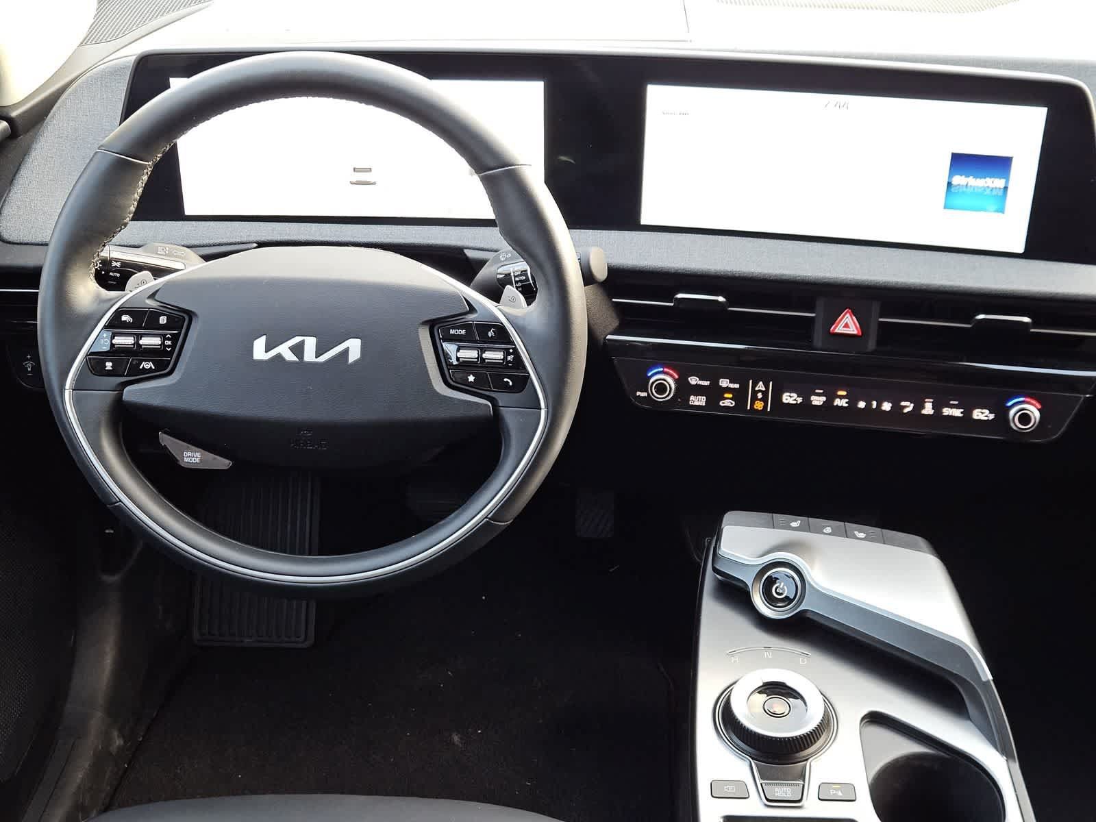 Certified 2024 Kia EV6 Light AWD/4WD image 23