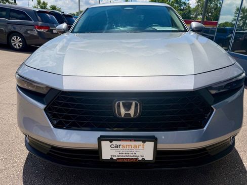 Used 2024 Honda Accord EX image 4