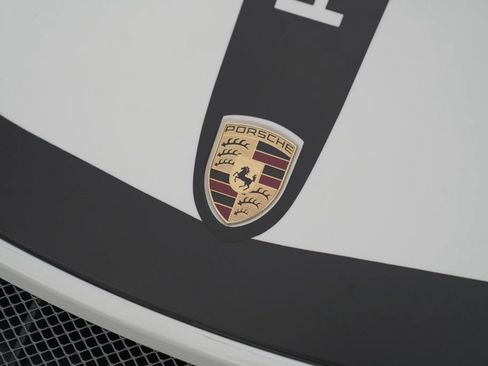 Used 2016 Porsche Cayman GT4 image 33