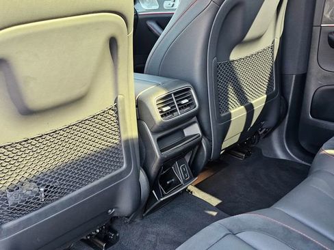 Certified 2022 Mercedes-Benz GLE 53 AMG 4MATIC image 24