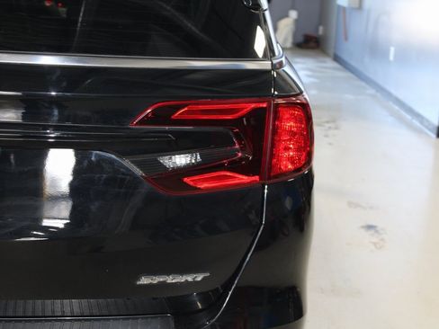 Used 2023 Honda Odyssey Sport image 46
