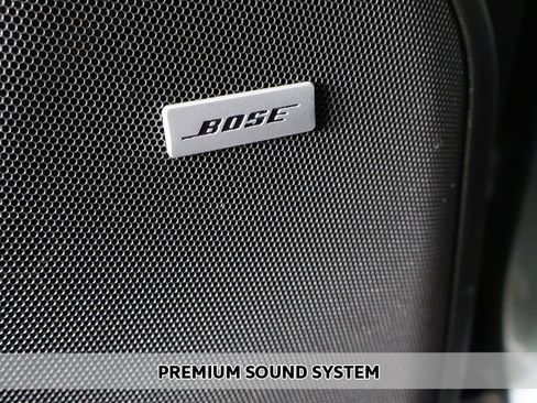 Used 2023 Chevrolet Suburban Premier AWD/4WD image 3