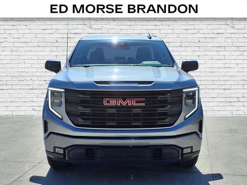 Used 2024 GMC Sierra 1500 Elevation image 7