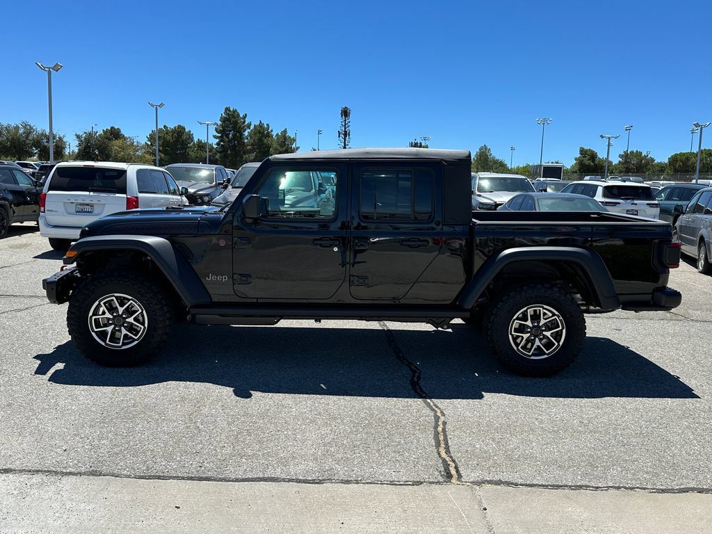 New 2026 Jeep Gladiator Rubicon AWD/4WD image 3