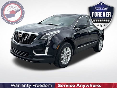 Used 2022 Cadillac XT5 Luxury FWD image 2