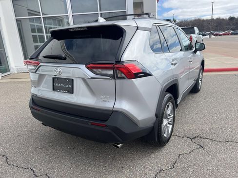 Used 2024 Toyota RAV4 XLE w/ Convenience Package image 13