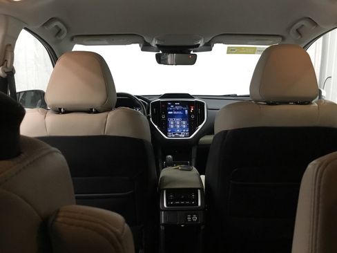 Used 2023 Subaru Ascent Limited AWD/4WD image 36