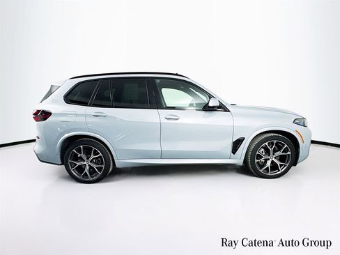 Used 2024 BMW X5 xDrive40i w/ Executive Package image 8