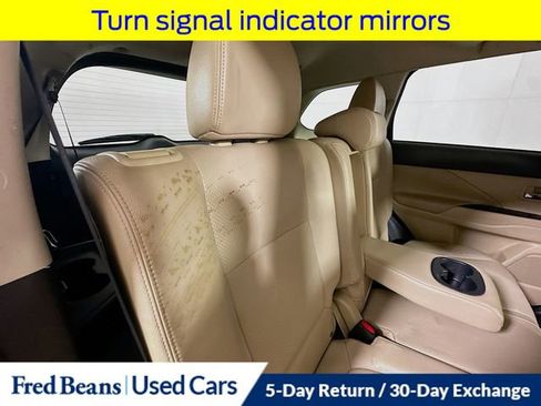 Used 2014 Mitsubishi Outlander SE image 30