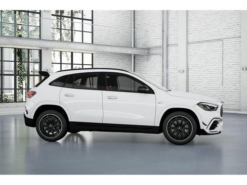 Certified 2026 Mercedes-Benz GLA 35 AMG 4MATIC image 15