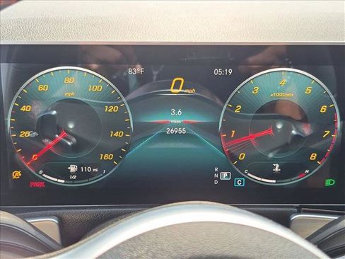 Used 2021 Mercedes-Benz GLB 250 4MATIC image 11