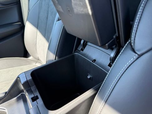 New 2025 Jeep Grand Cherokee Altitude image 26