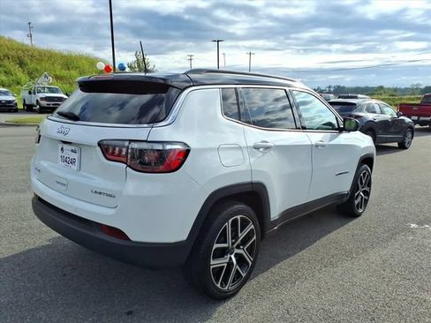 Used 2025 Jeep Compass Limited AWD/4WD image 6