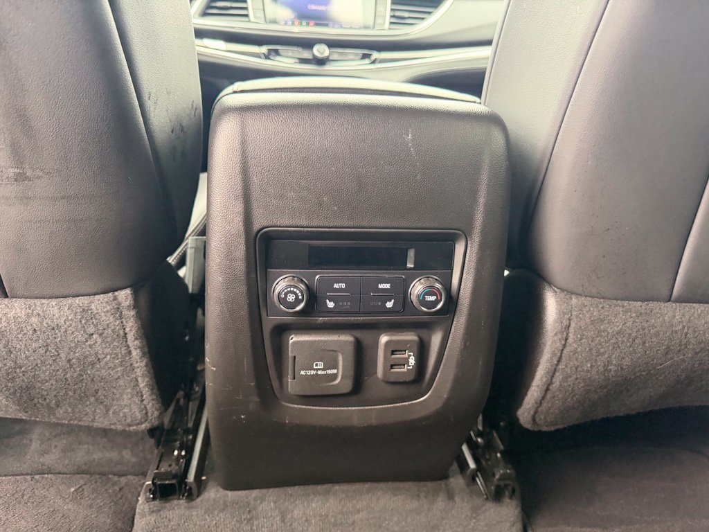 Used 2021 Buick Enclave Avenir w/ Avenir Technology Package FWD image 24
