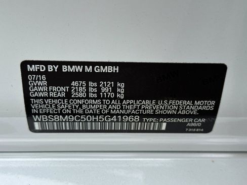 Used 2017 BMW M3 image 40