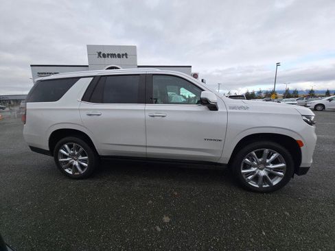 Used 2021 Chevrolet Tahoe High Country image 2