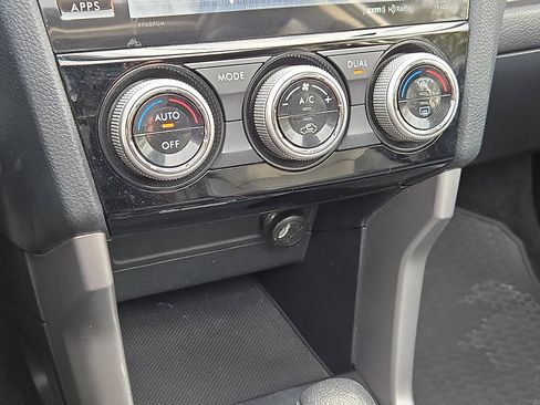 Used 2016 Subaru Forester 2.5i Touring image 16