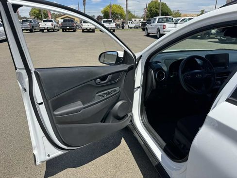 Used 2023 Hyundai Kona SEL FWD image 22