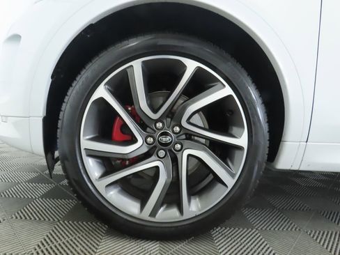 Used 2023 Land Rover Discovery Sport SE R-Dynamic image 31