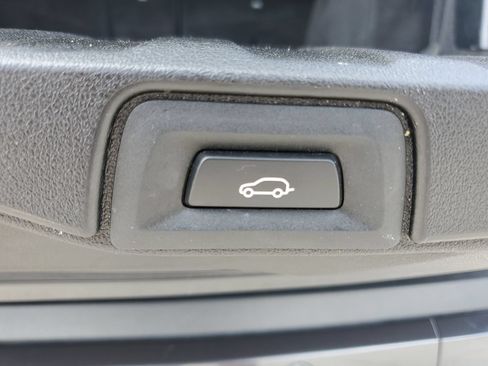 Used 2020 BMW X5 sDrive40i w/ Premium Package RWD image 18