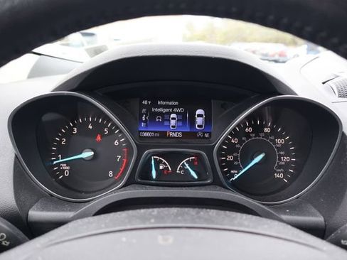 Used 2017 Ford Escape Titanium AWD/4WD image 9