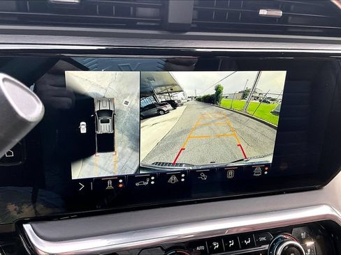 Used 2024 GMC Sierra 2500 Denali Ultimate AWD/4WD image 17